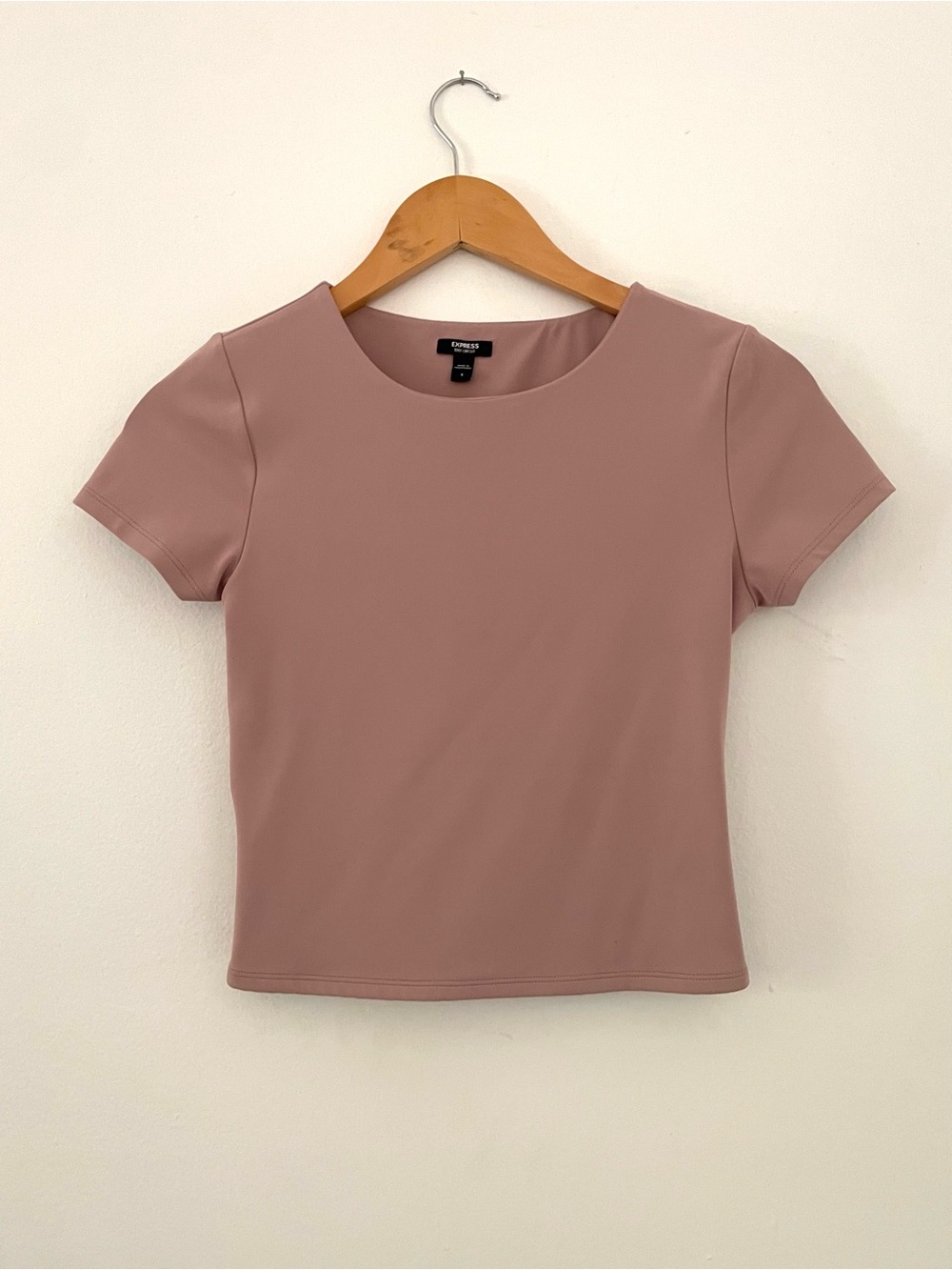 Express Mauve Body Contour Short Sleeve Crewneck Top
